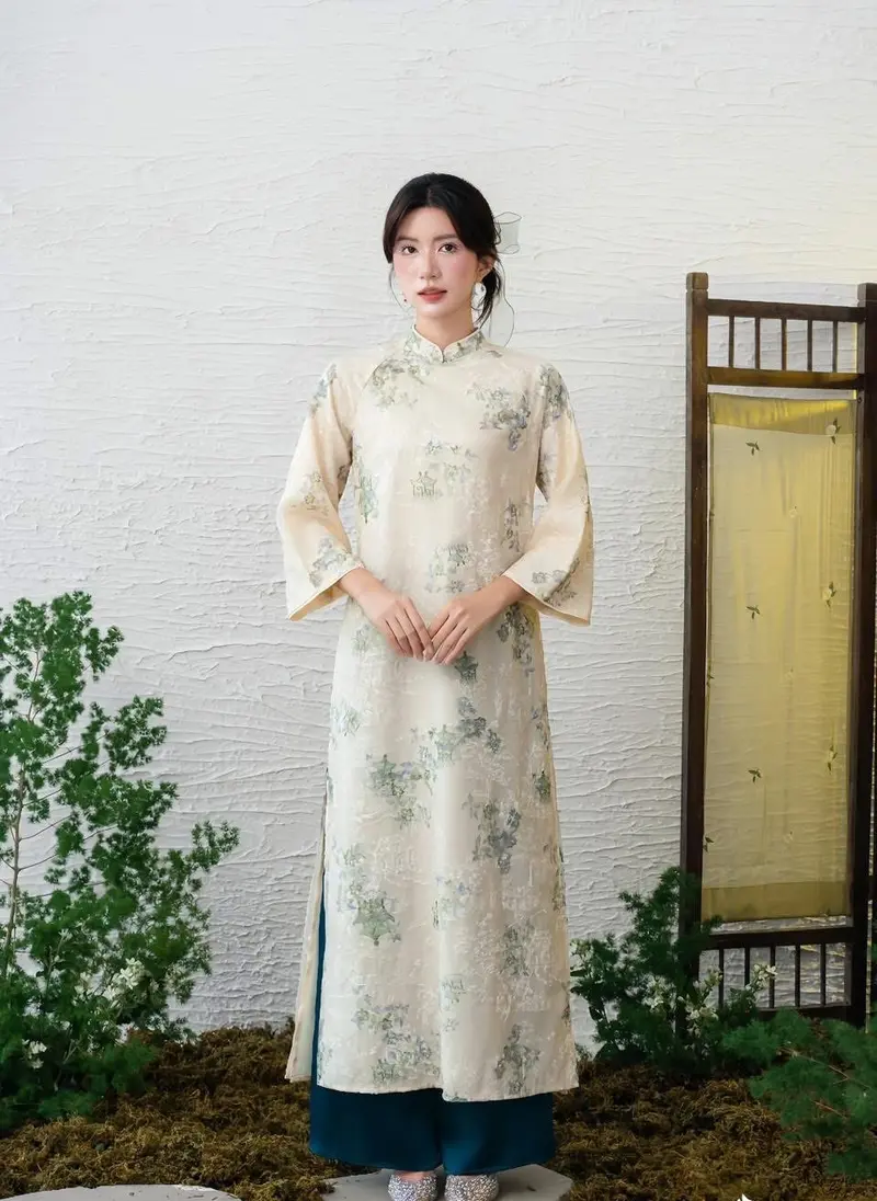 ảnh con gái mặc áo dài đẹp