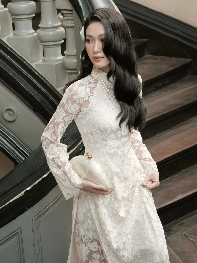 ảnh gái xinh mặc áo dài trắng phong cách học sinh