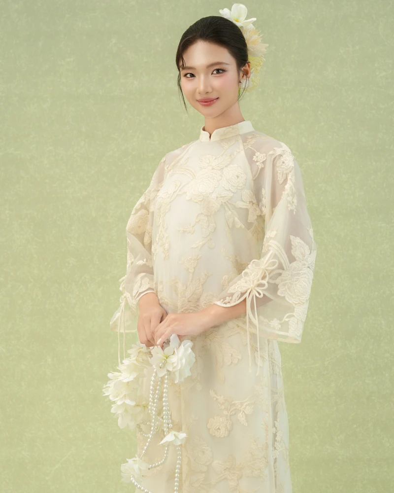 vẽ cô gái mặc áo dài trắng