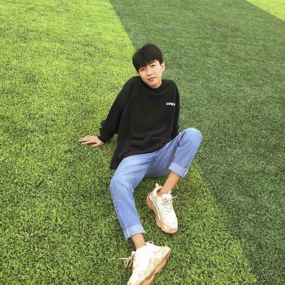 Ảnh trai đẹp 2k9 học sinh