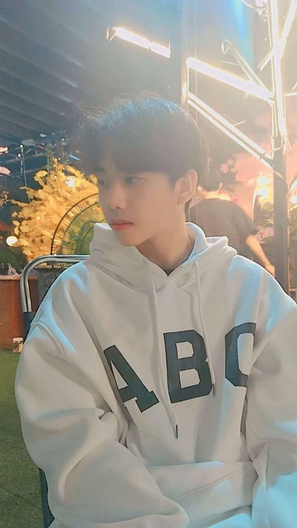 Ảnh trai đẹp k6 lạnh