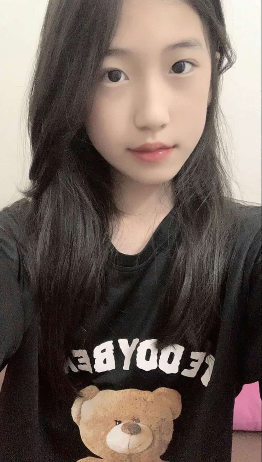 Gái xinh 2k11 dịu dàng xinh