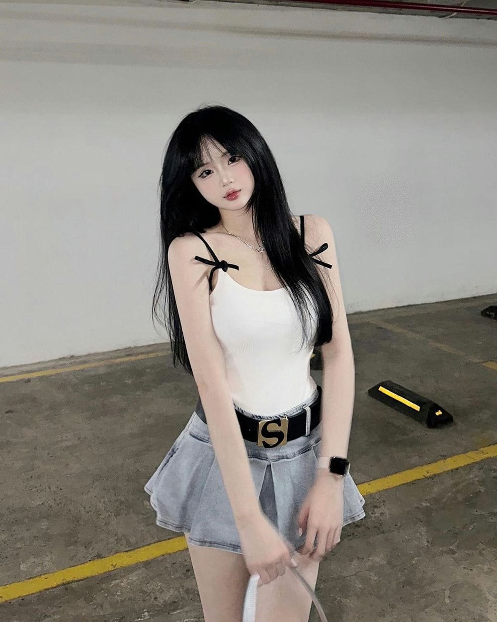 ảnh gái xinh dáng chuẩn cuốn