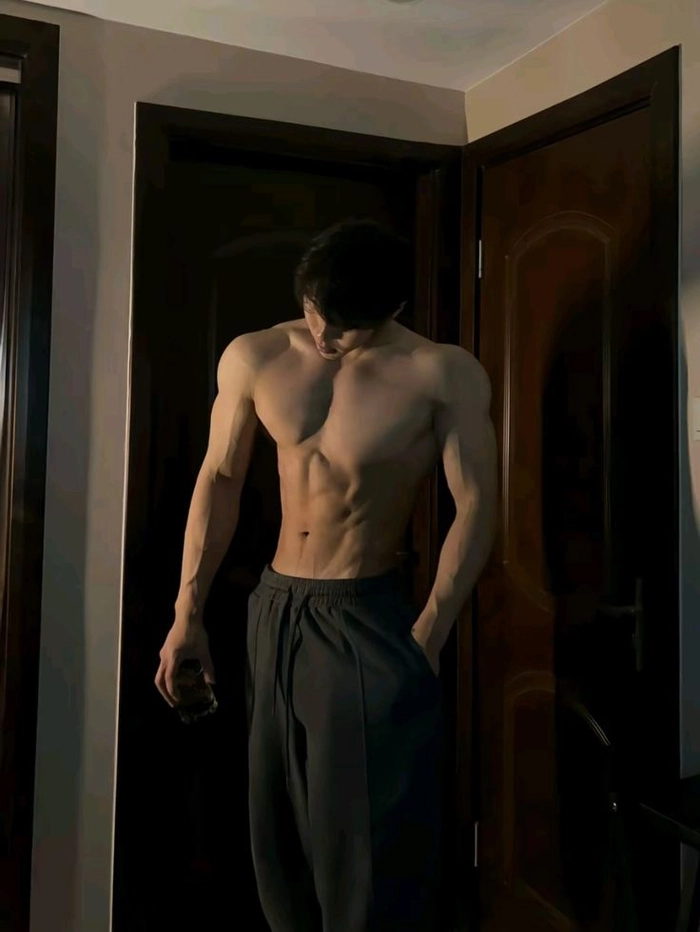 ảnh mẫu nam trung quốc