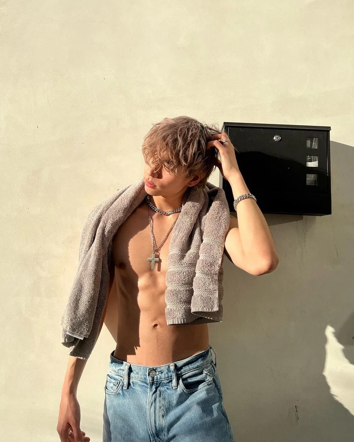 ảnh trai đẹp 6 múi chuẩn