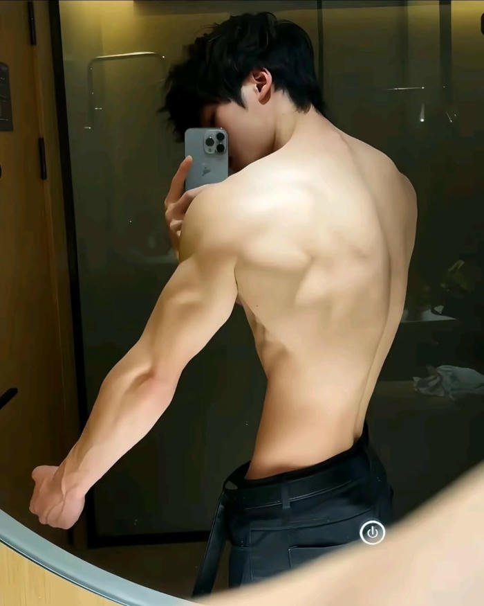 ảnh trai đẹp kiểu giấu mặt