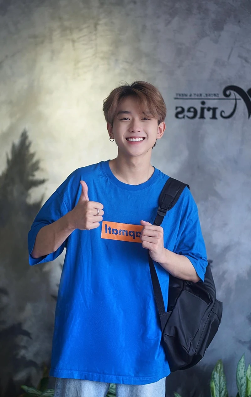 ảnh trai đẹp việt nam cười