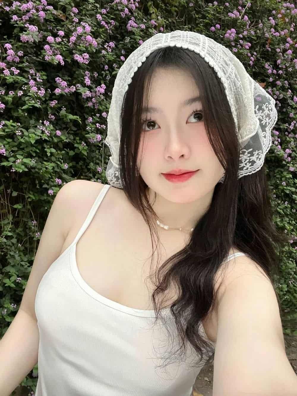 gái xinh 2k6 đáng yêu