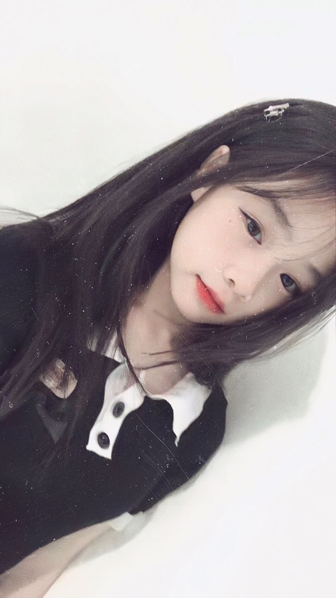 gái xinh 2k6 rạng rỡ