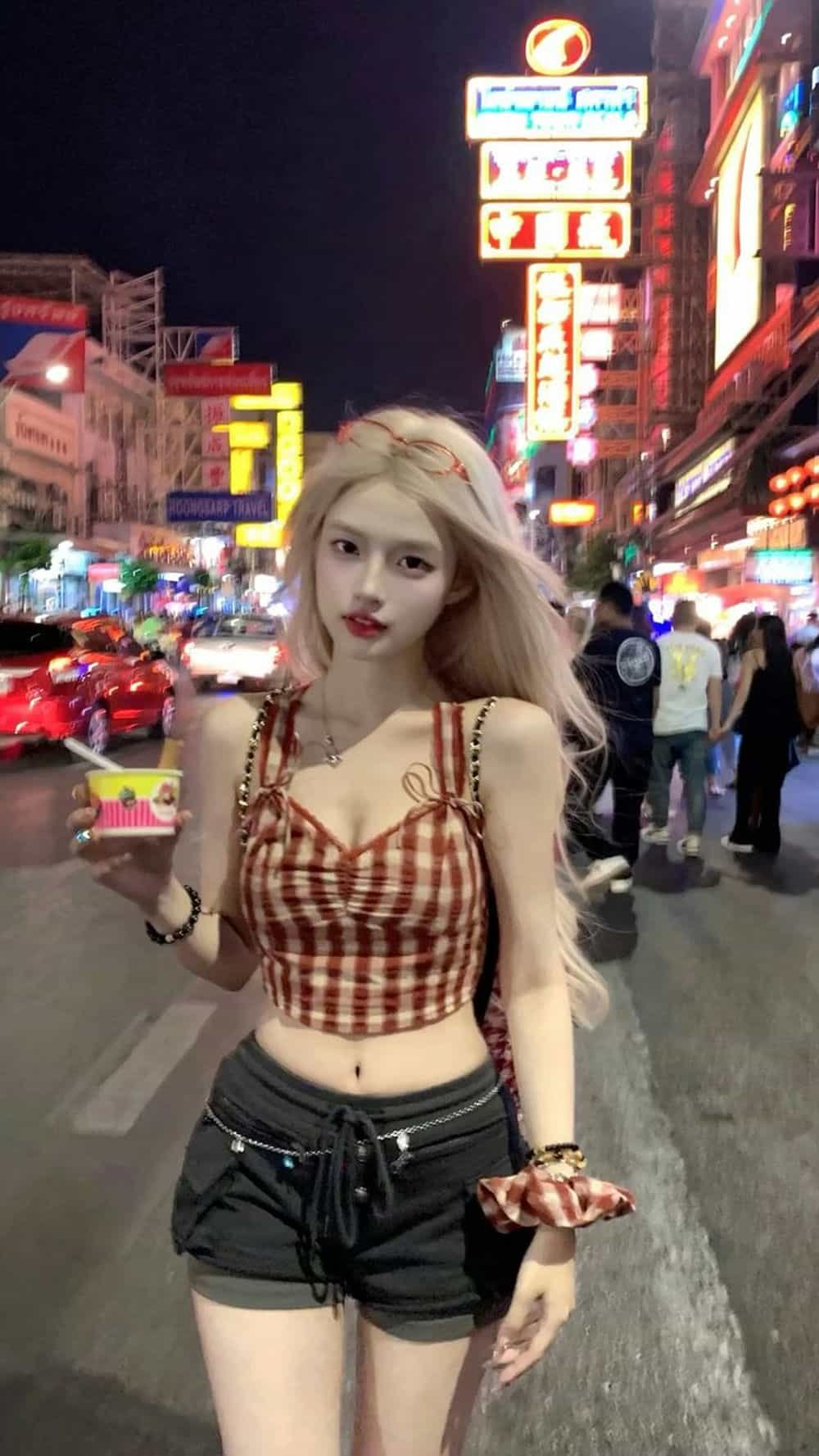 gái xinh cười duyên dáng đẹp