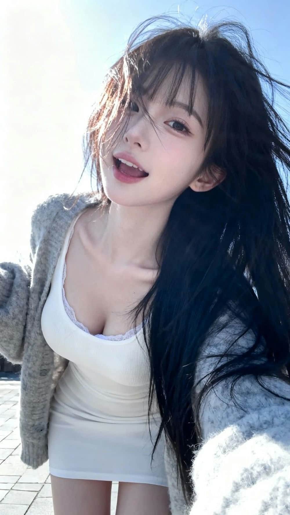 gái xinh cười nhẹ nhàng xinh