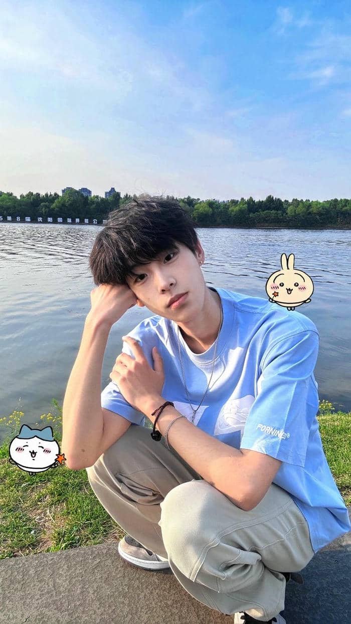 trai đẹp đồng phục