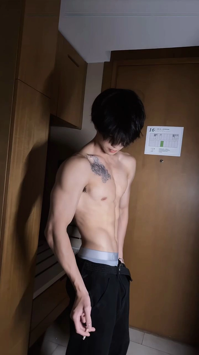 trai đẹp hấp dẫn