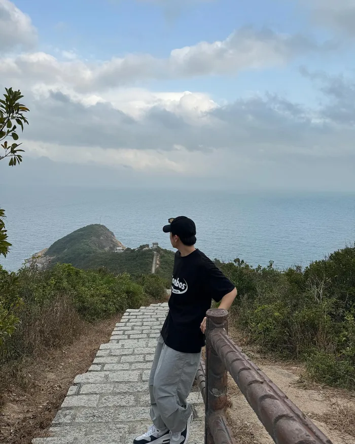 trai đẹp nhật bản ánh nhìn cuốn hút