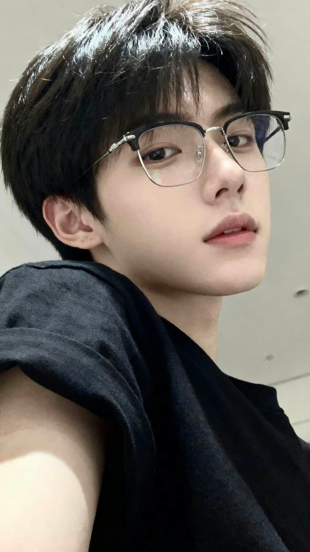 trai đẹp trung quốc phong cách ngầu