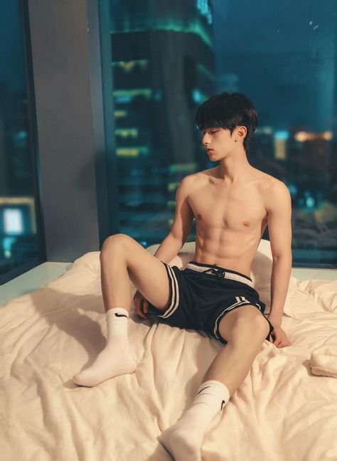 trai đẹp 6 múi phong cách