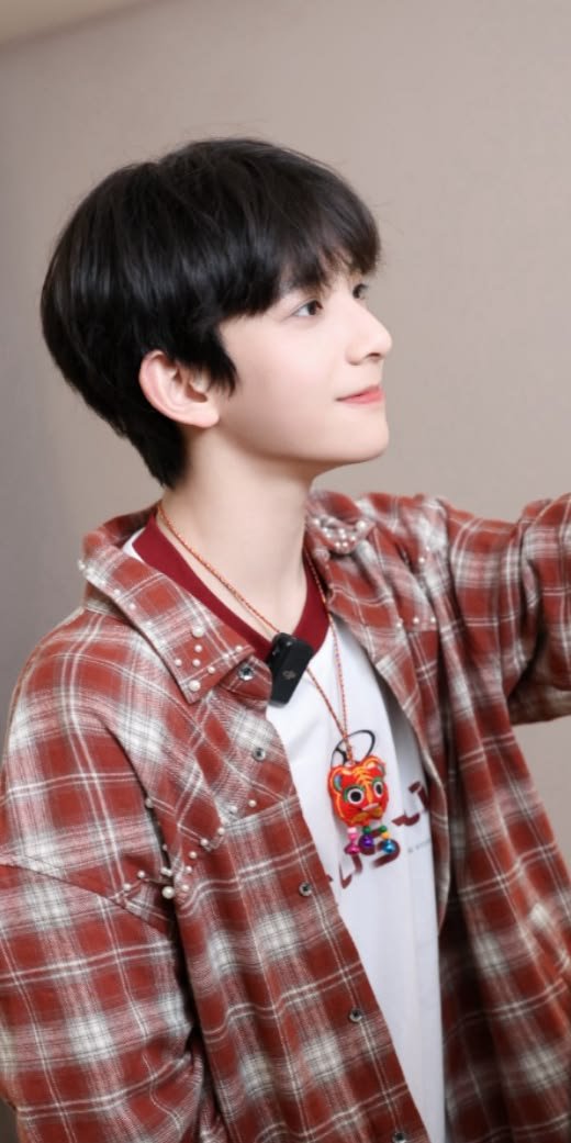 trai dep k10 lich lam dep