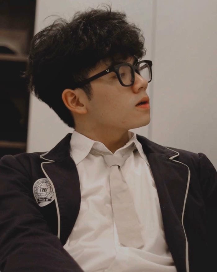 trai đẹp khối 13