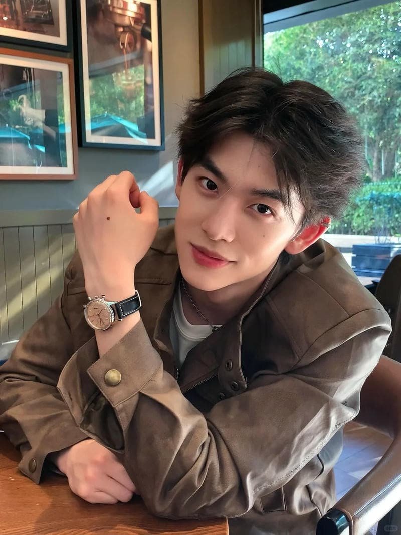 Album ảnh trai đẹp 18 tuổi mới