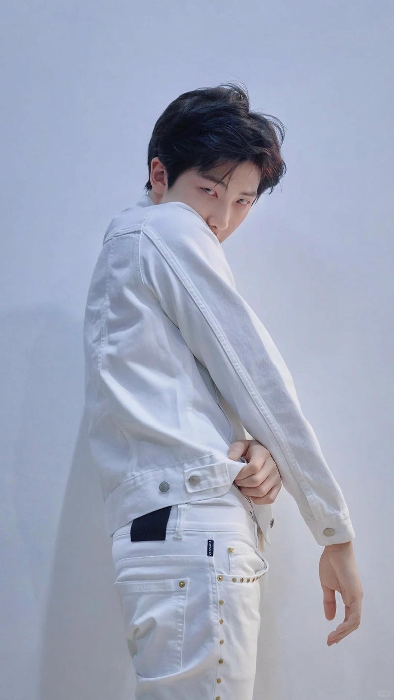 Album hình ảnh rm độc quyền