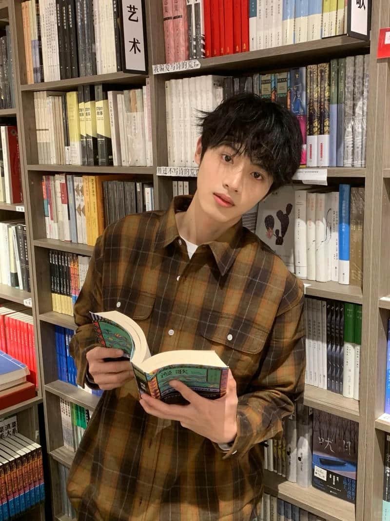 Album hình ảnh trai đẹp 14 tuổi mới