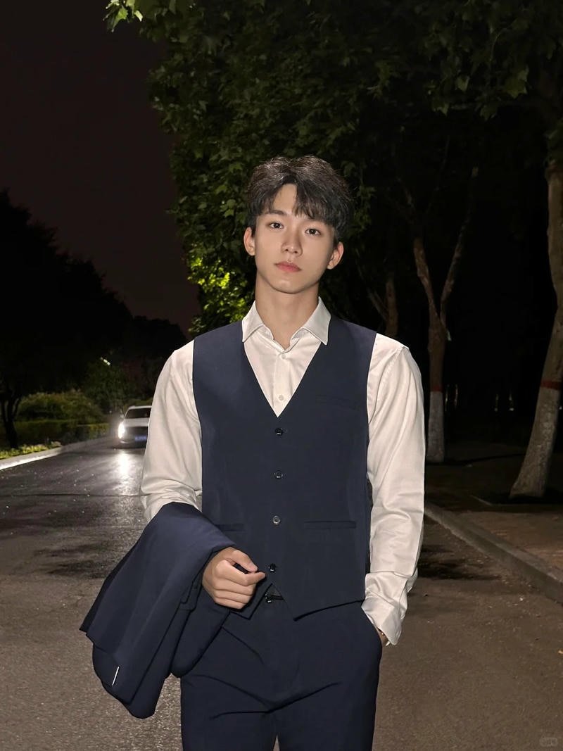 Avatar trai đẹp mặc vest chất lượng cao