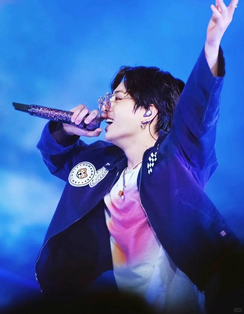 Bộ hình ảnh jungkook cuốn hút