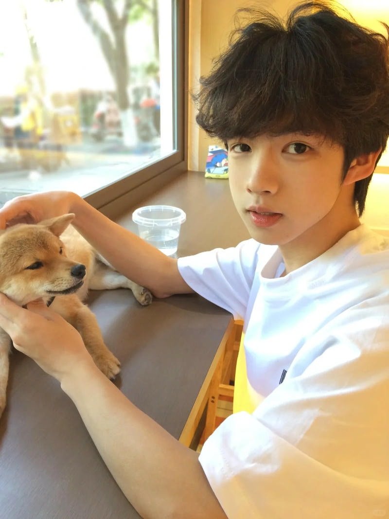 Bộ hình ảnh trai đẹp cute cuốn hút