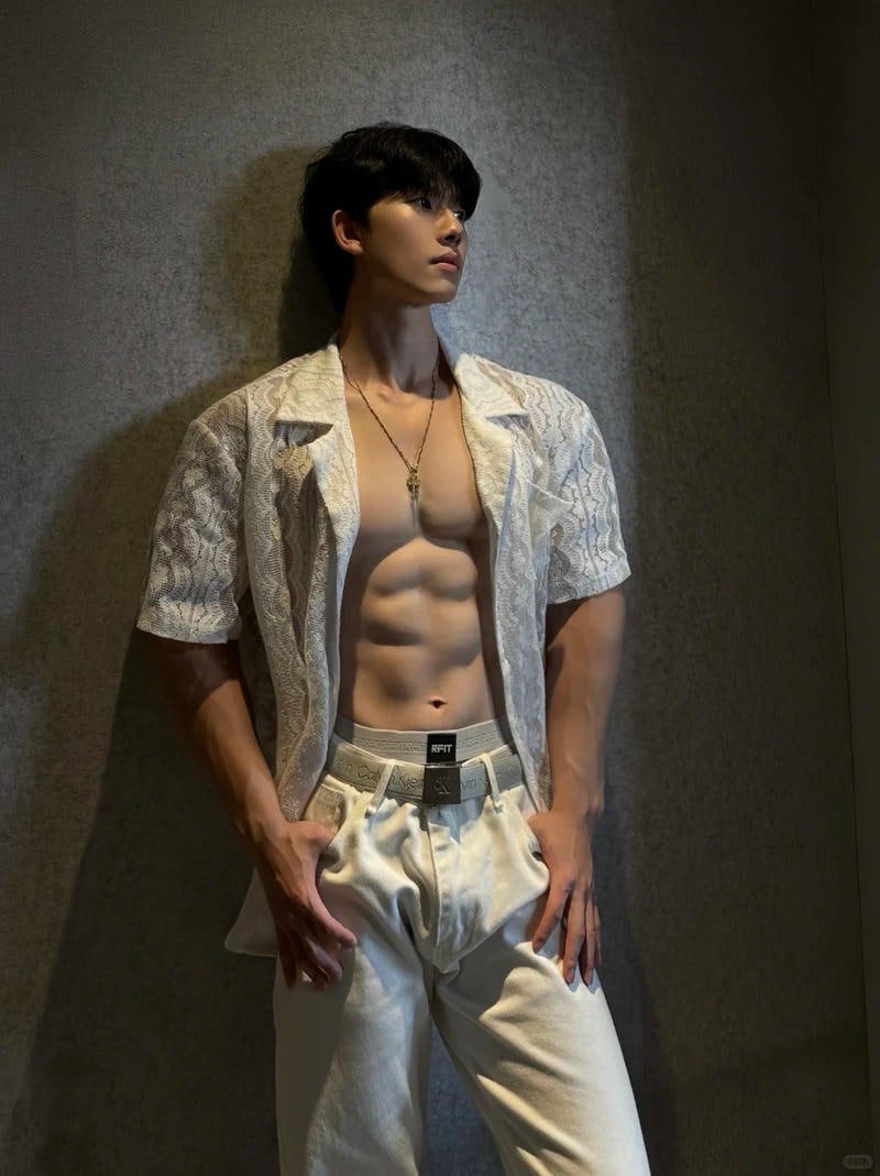 Bộ sưu tập hình ảnh trai đẹp 6 múi săn mới