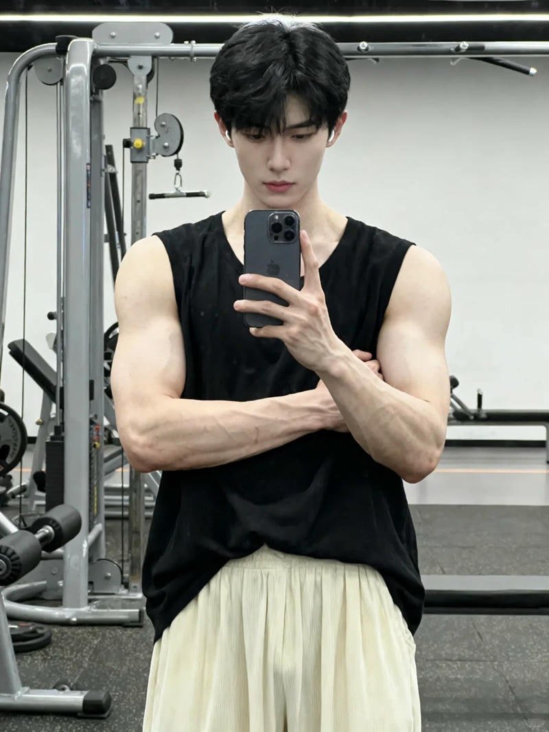 Kho ảnh trai đẹp cơ bắp miễn phí