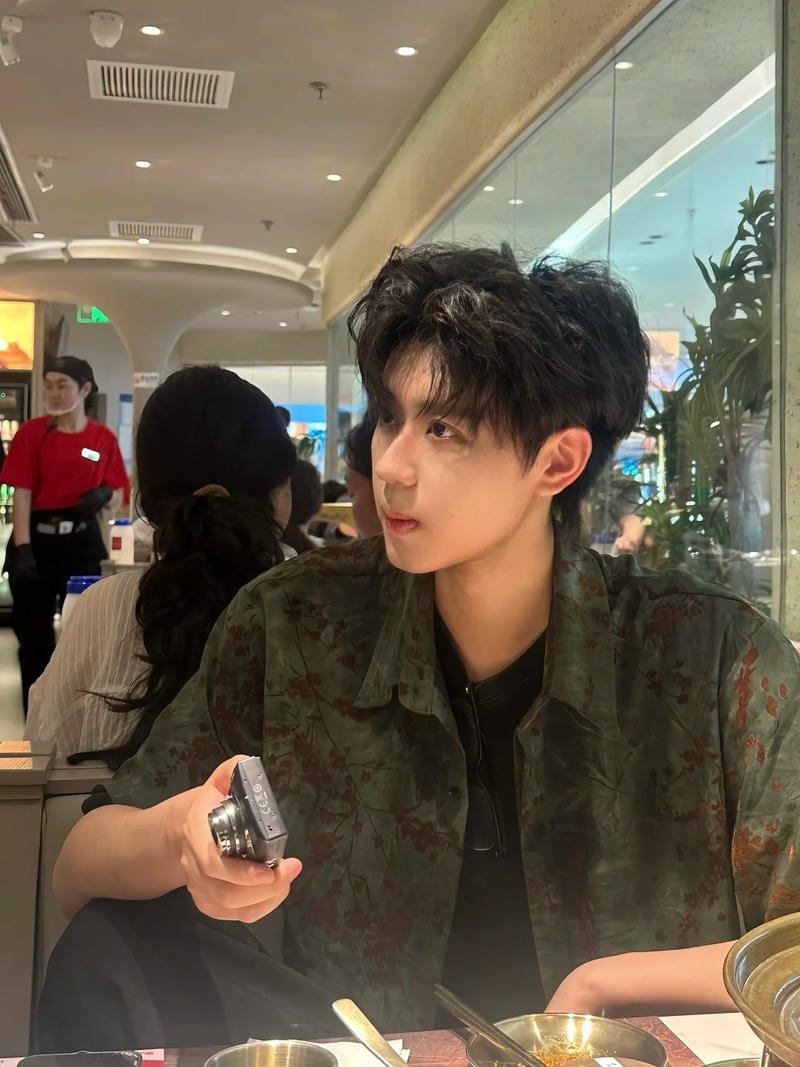 Loạt ảnh trai đẹp 18 tuổi chất lượng