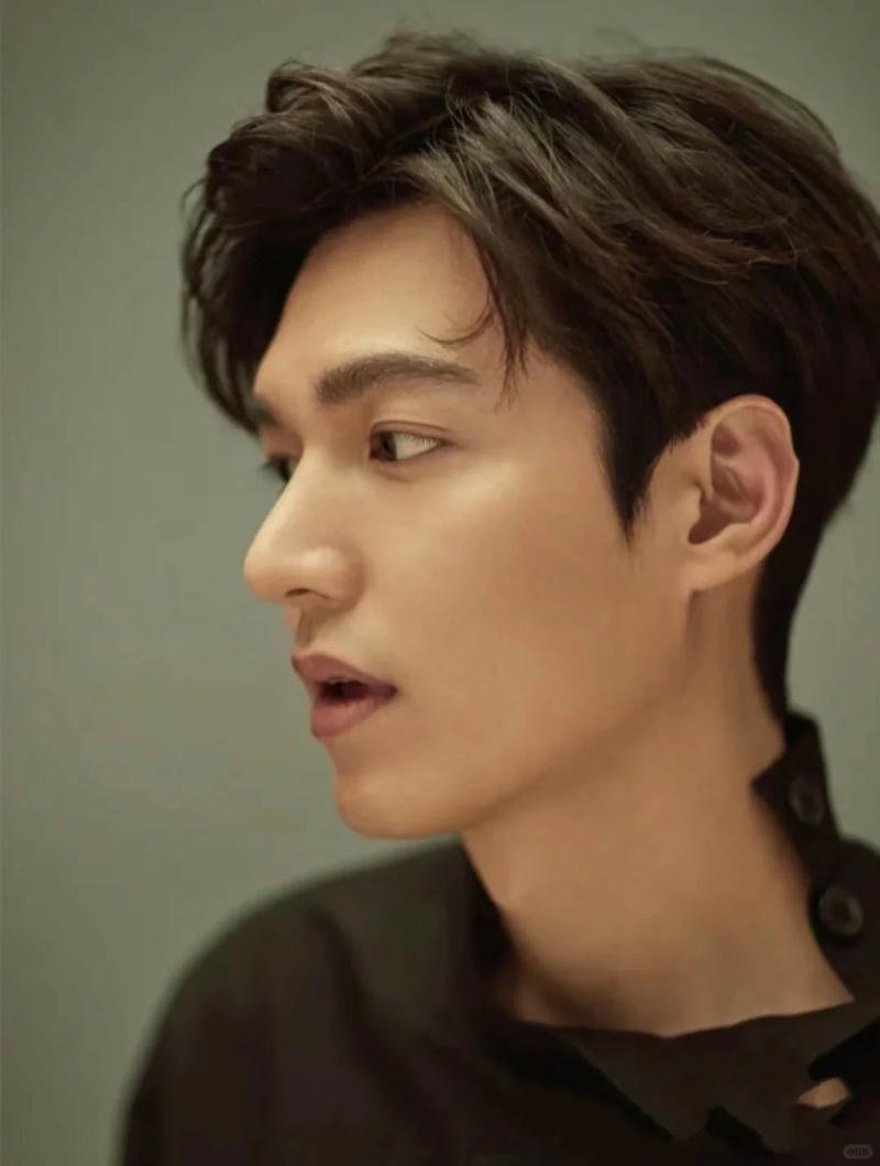 Loạt hình ảnh lee min ho cuốn hút