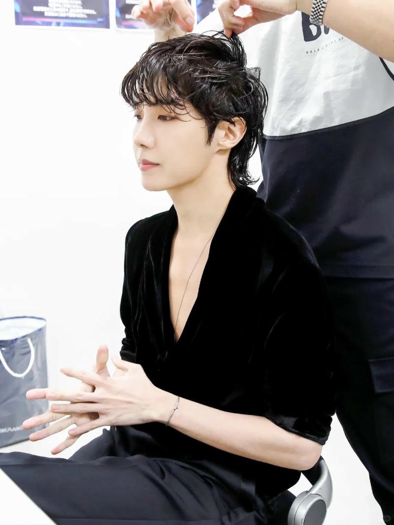 Ngắm ảnh j-hope miễn phí