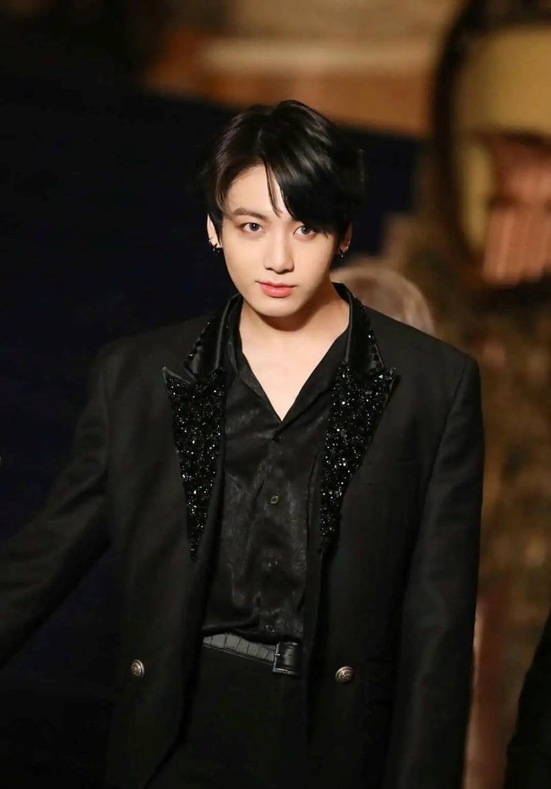 Ngắm ảnh jungkook thu hút