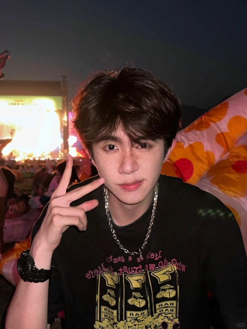 Tải ảnh trai đẹp cute mới