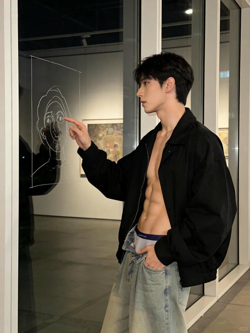 Tải hình ảnh trai đẹp 6 múi miễn phí