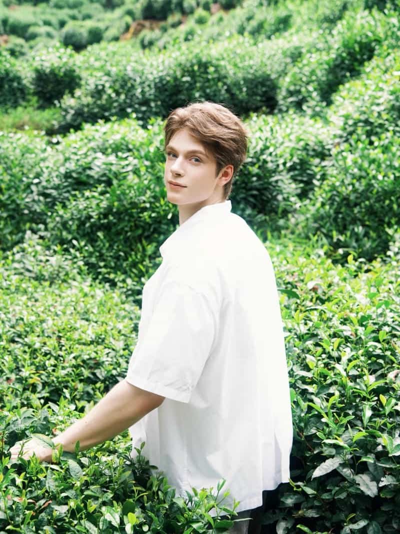 Tải hình ảnh trai tây chất lượng cao