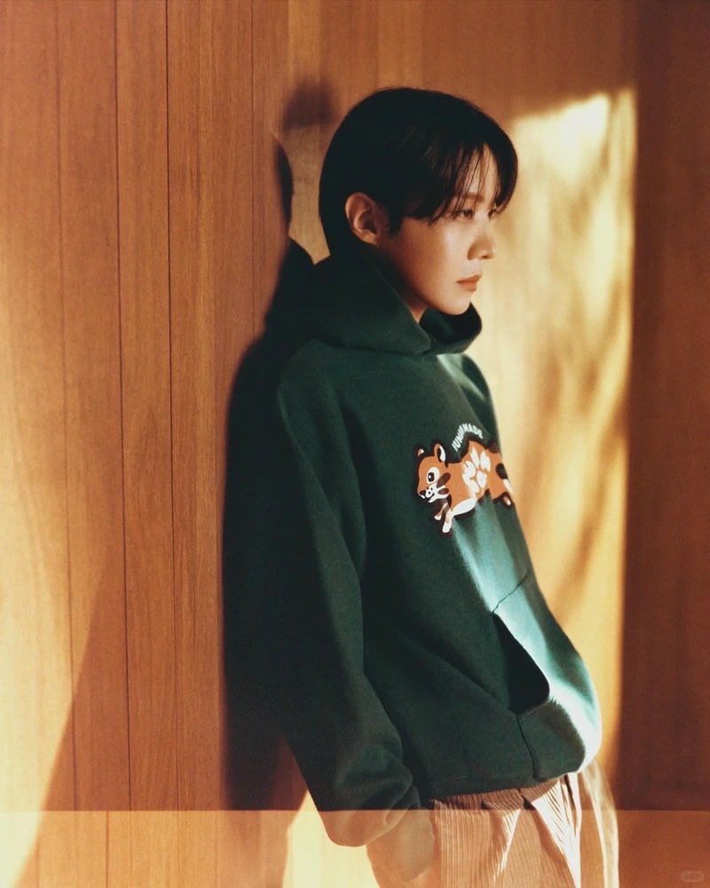 Tạo hình ảnh j-hope độc quyền