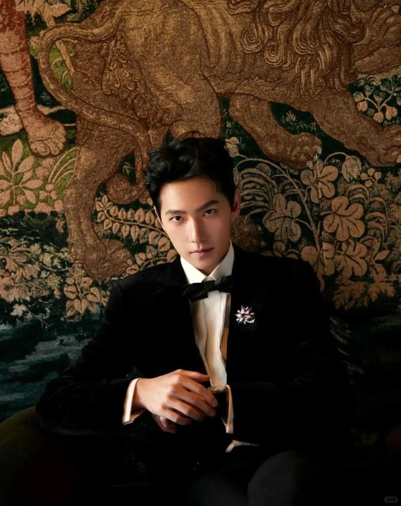 Tạo hình ảnh trai đẹp mặc vest độc quyền