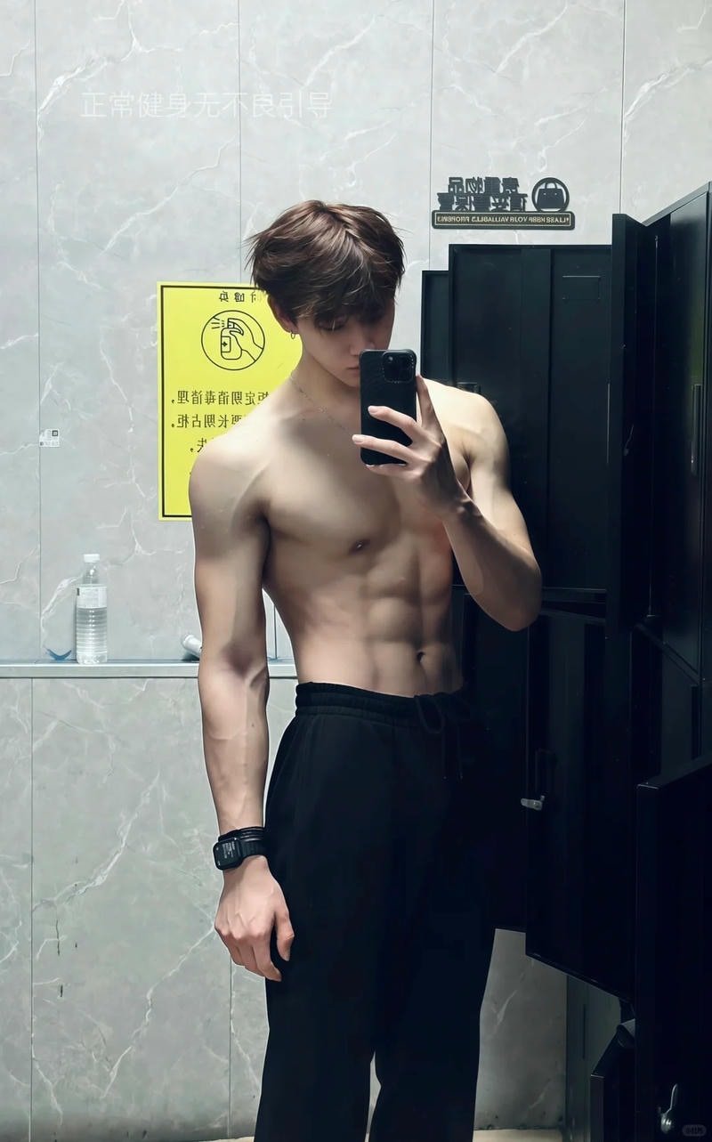 Tuyển tập bộ ảnh trai đẹp cơ bắp miễn phí