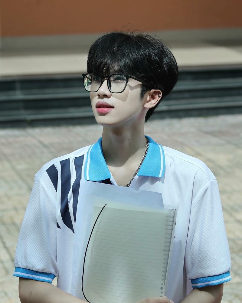 Xem bộ hình ảnh trai đẹp việt nam miễn phí