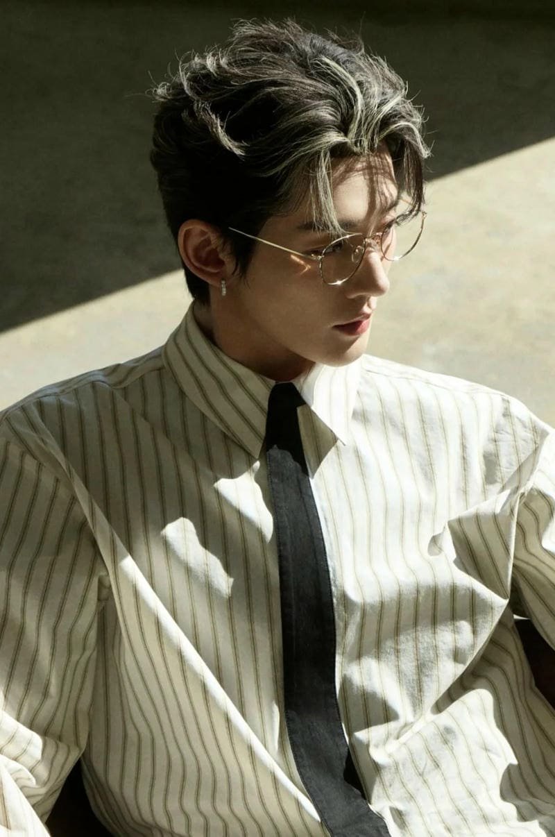 Xem hình ảnh trai đẹp đeo kính chất lượng