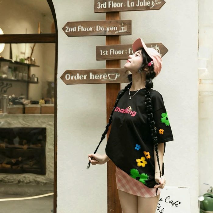 em gái 2k8 xinh xắn