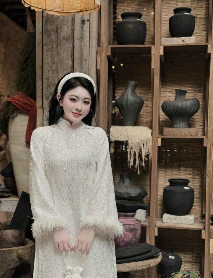 gái xinh áo dài tết cuốn hút