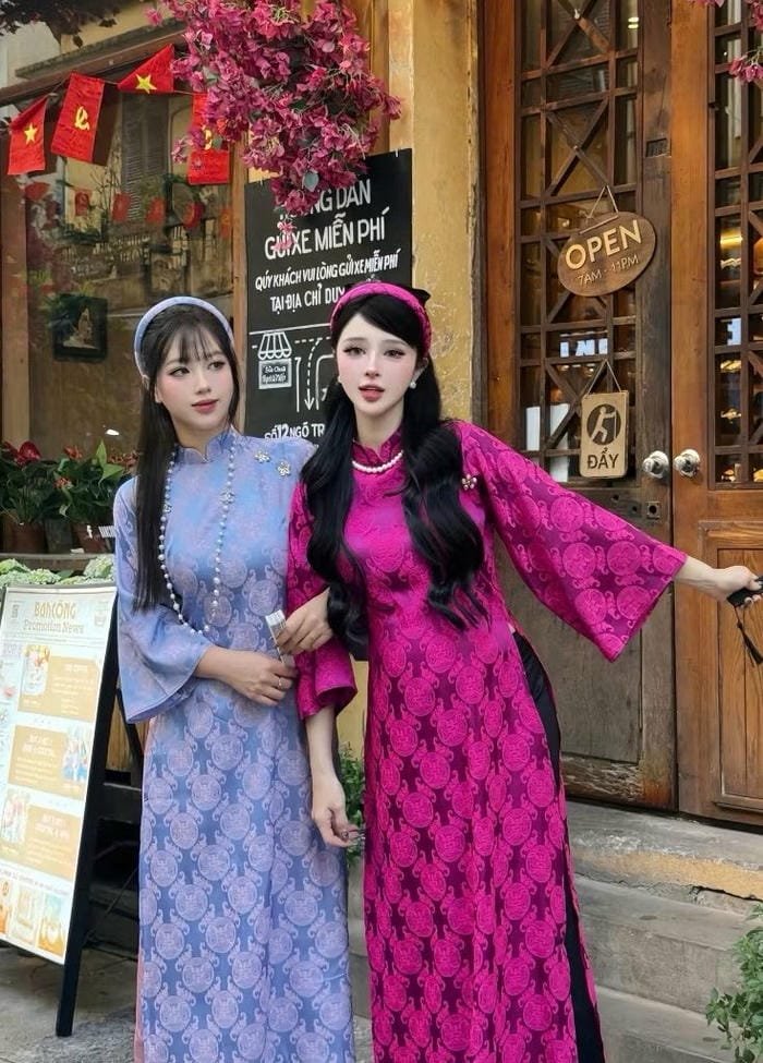 gái xinh áo dài tết lung linh