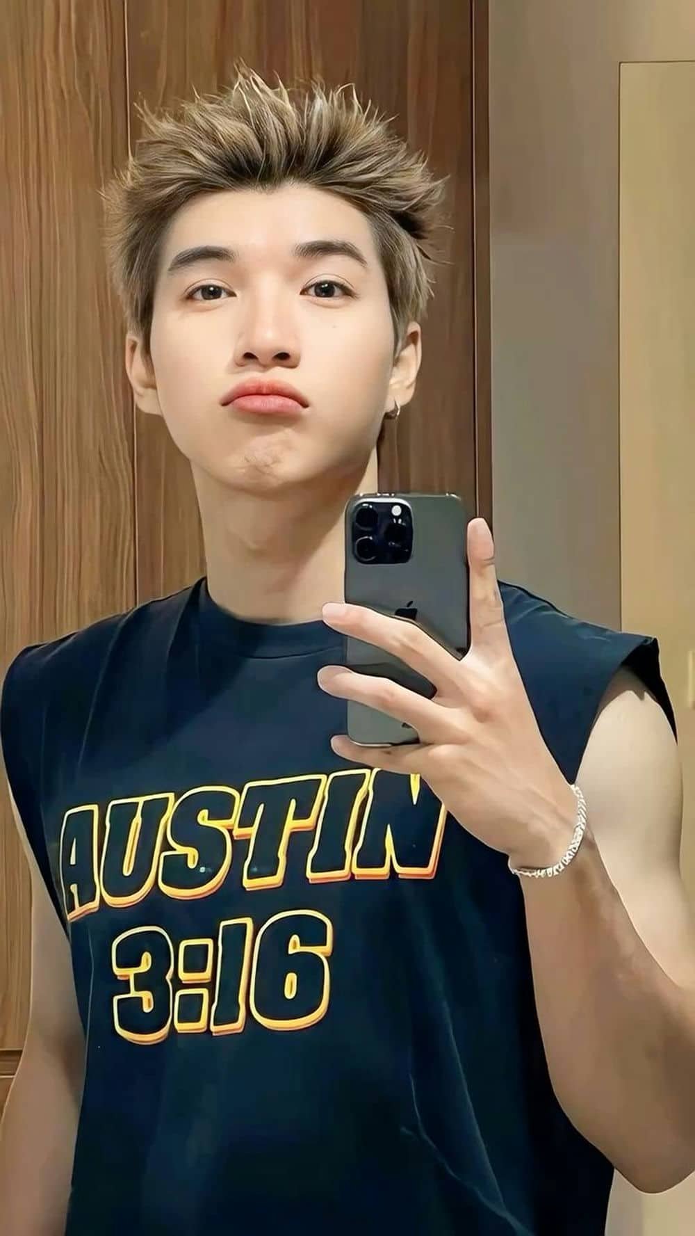 Ảnh hieuthuhai đời thường giản dị