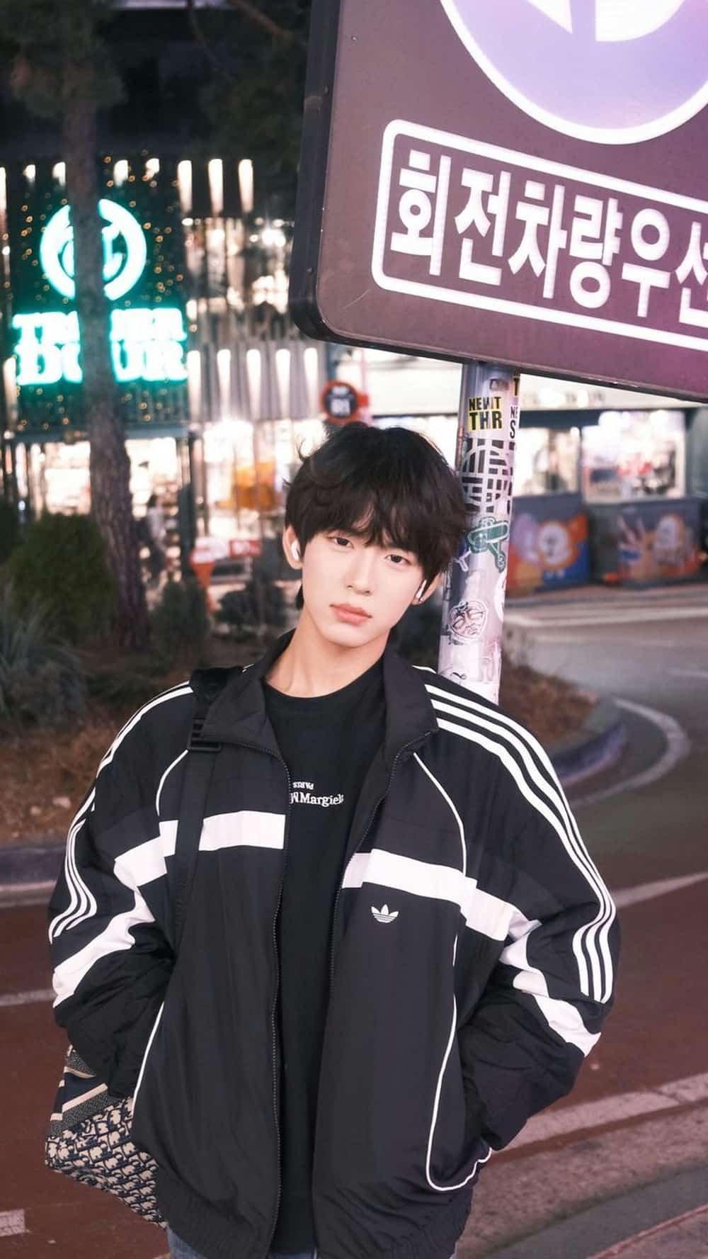 Ảnh trai đẹp 14 tuổi năng động