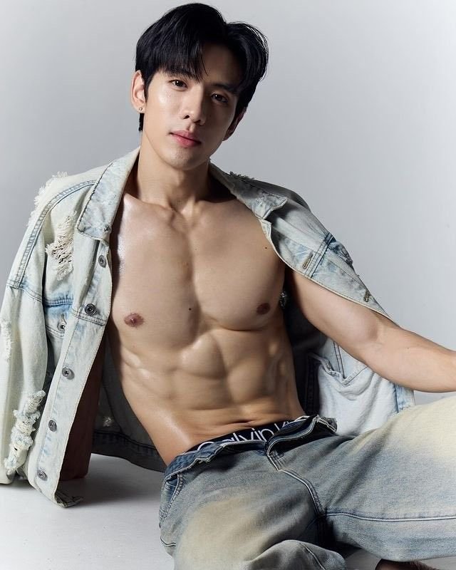 Ảnh trai đẹp cơ bắp chất