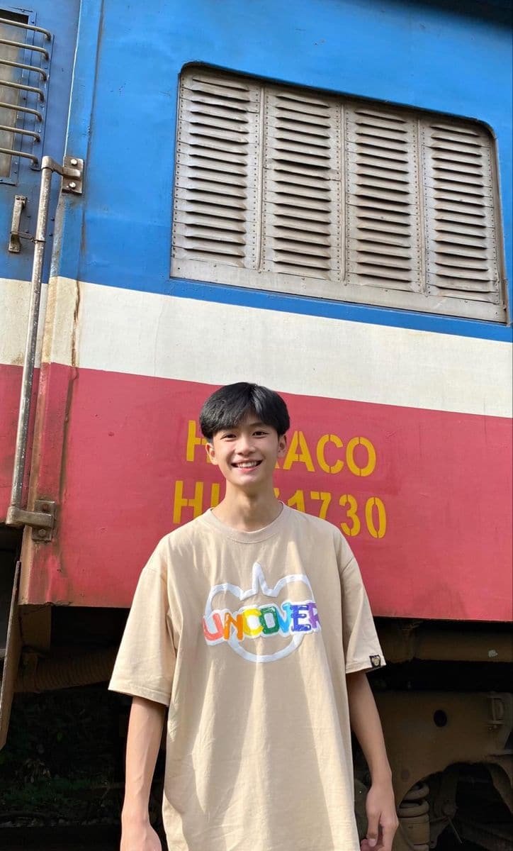 Ảnh trai đẹp dáng vẻ trẻ