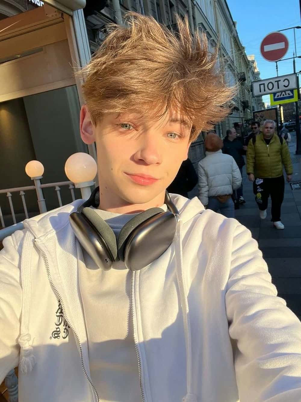 ảnh trai tây cực kỳ điển trai